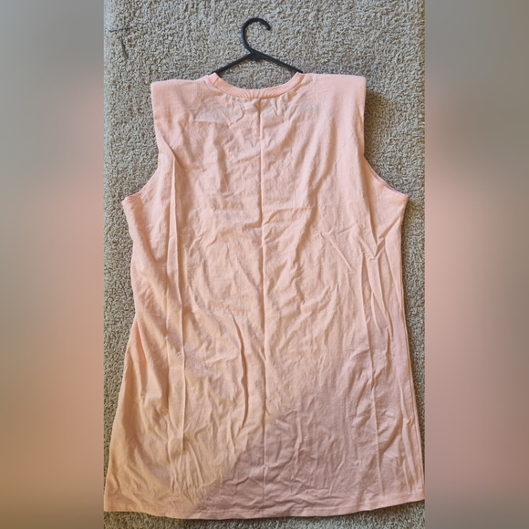 Cotton on T-shirt dress (padded shoulders) - Picture 2 of 2